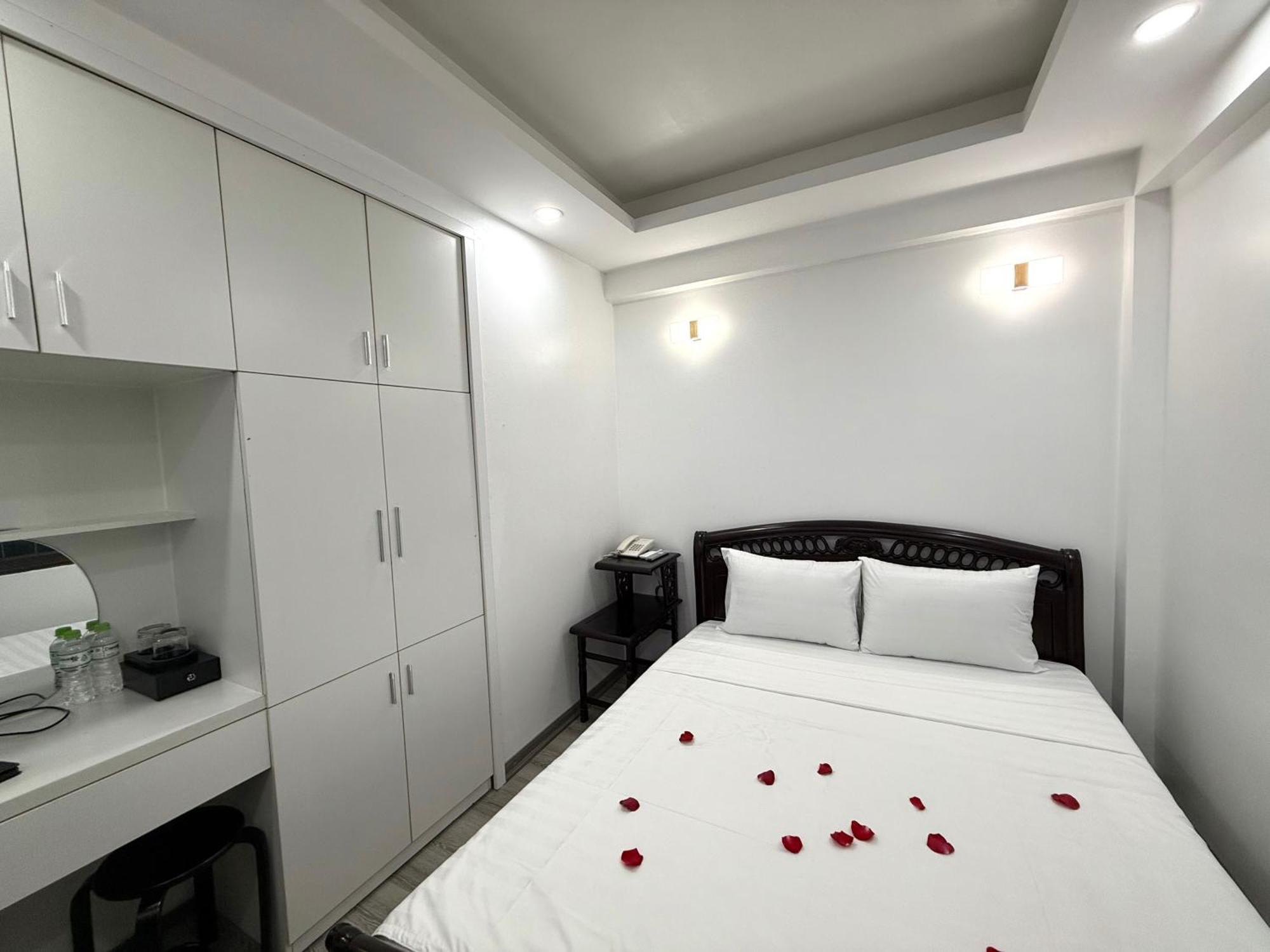 The Queen Hotel & Spa 2 Hanoi Exterior foto